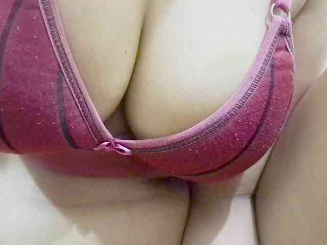 Nidhilove webcam