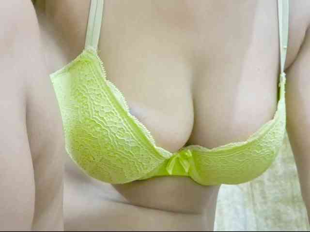 Nidhilove webcam