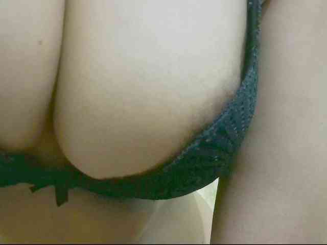 Nidhilove webcam