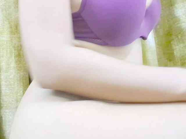 Nidhilove webcam
