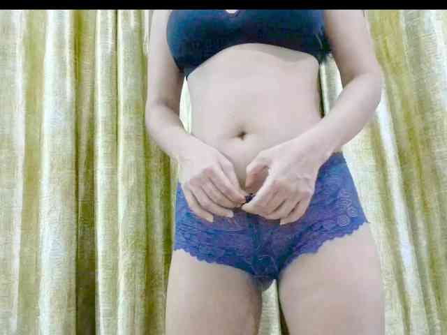 Nidhilove webcam
