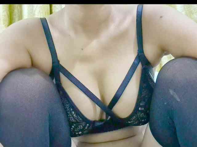 Nidhilove webcam