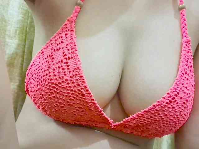 Nidhilove webcam