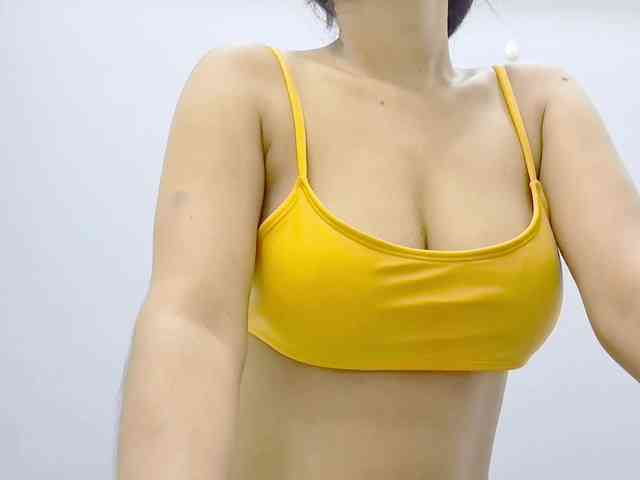 Nidhilove webcam