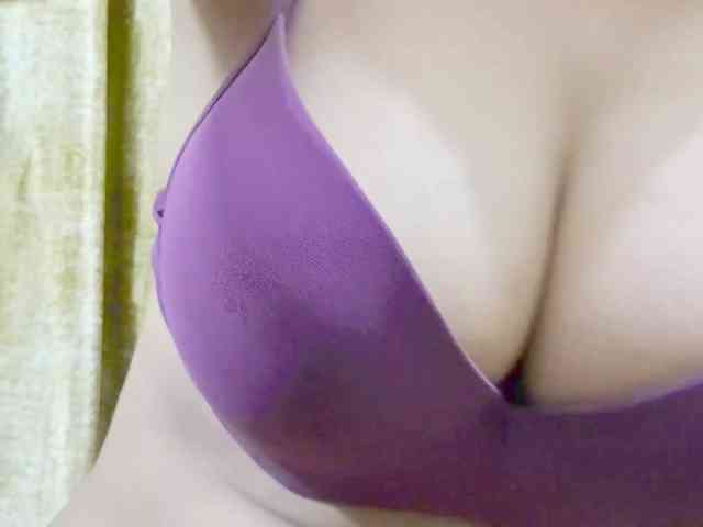 Nidhilove Live Webcam on BongaCams