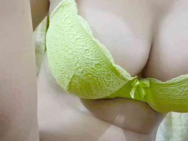 Nidhilove webcam