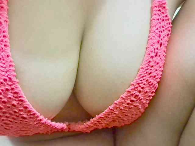 Nidhilove webcam