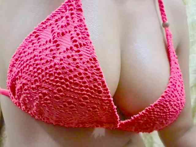 Nidhilove webcam
