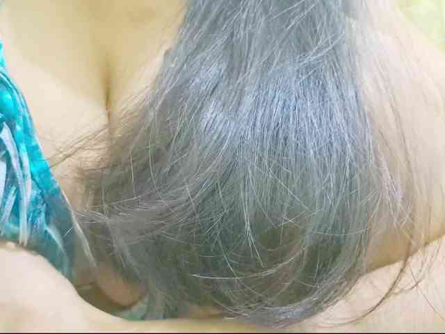 Nidhilove webcam