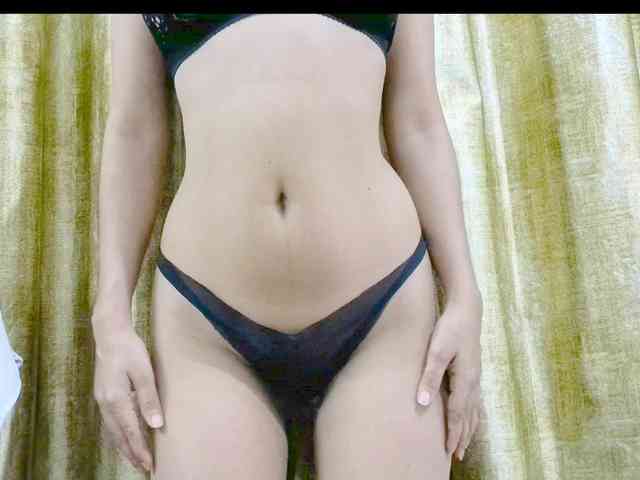 Nidhilove webcam
