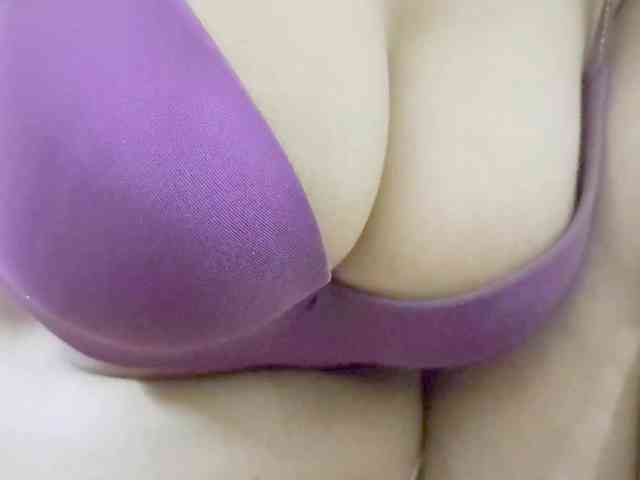 Nidhilove webcam