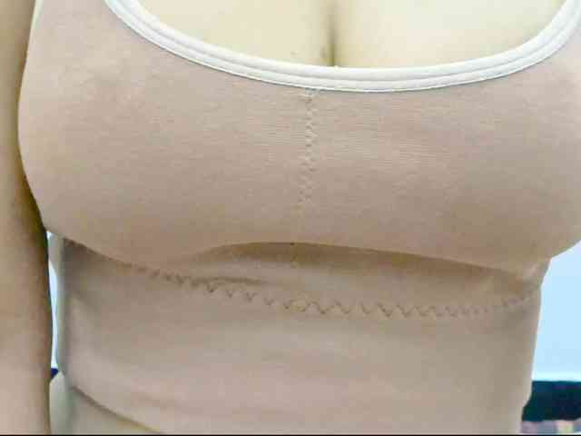 Nidhilove webcam