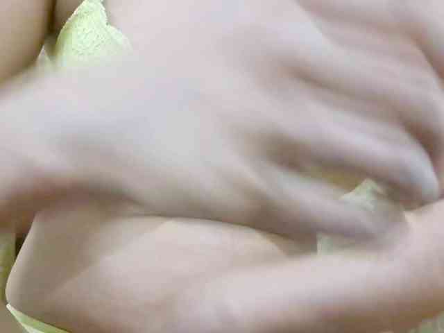 Nidhilove webcam