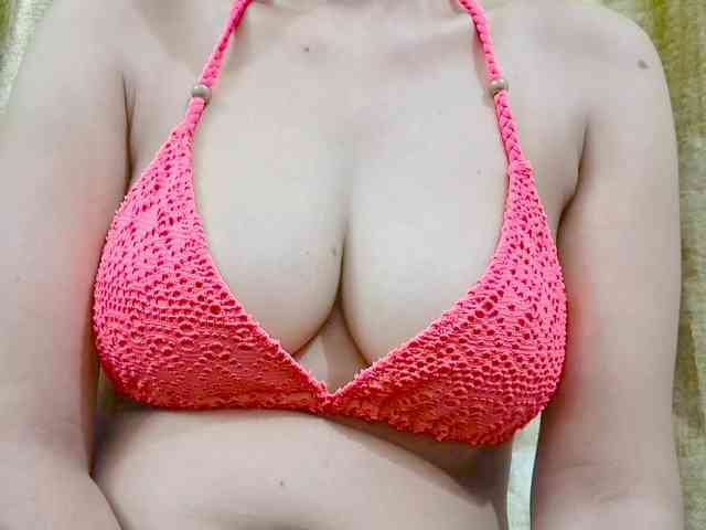 Nidhilove webcam