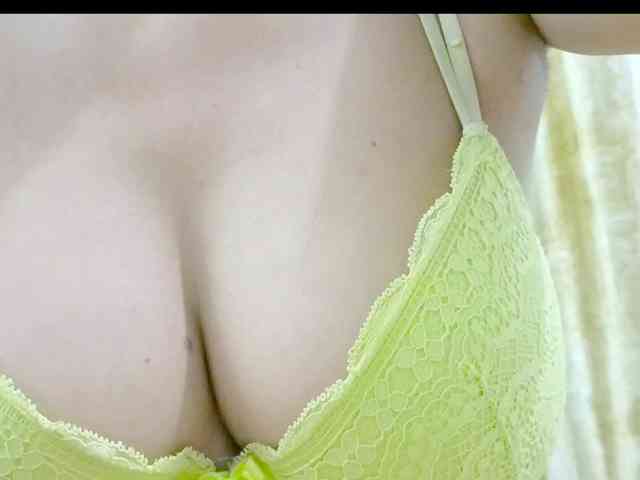 Nidhilove webcam