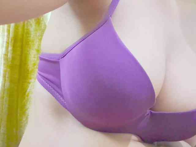 Nidhilove webcam