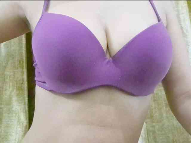 Nidhilove webcam