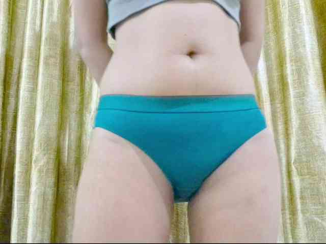 Nidhilove webcam