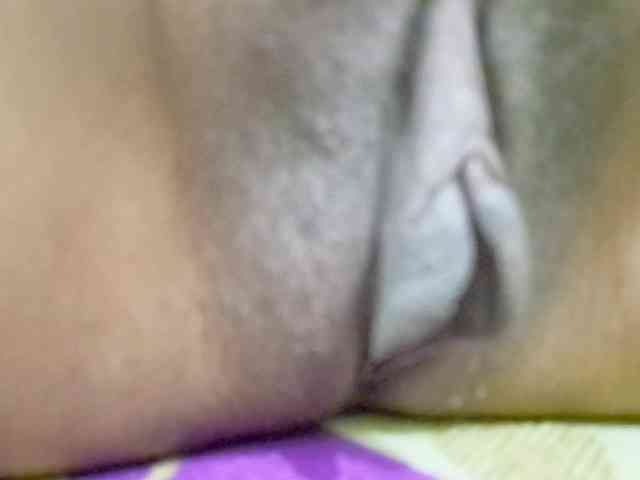 Nidhilove webcam