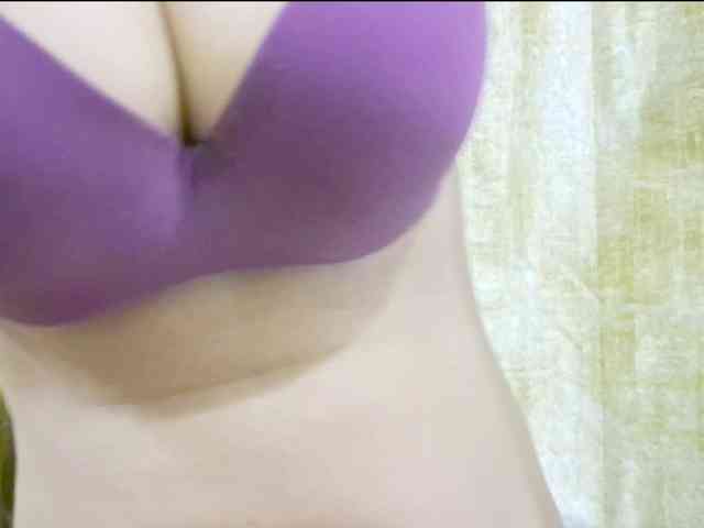 Nidhilove webcam