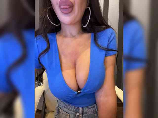 ANGELIKA77741 Live Webcam on BongaCams