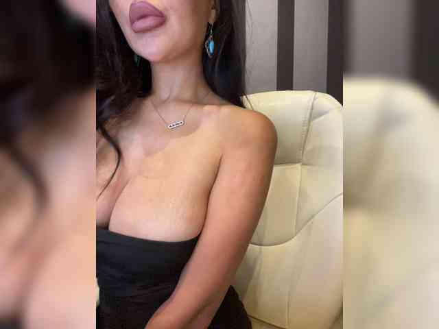 -ANGELIKA7741