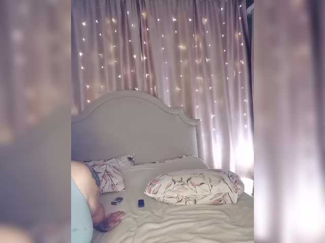 Her-Girl live cam on BongaCams