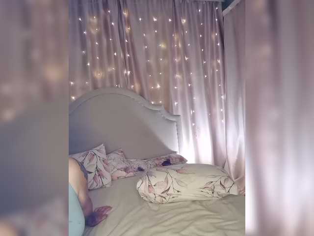 Her-Girl live cam on BongaCams