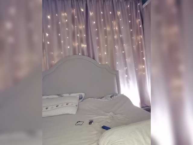 her-girl cam belle