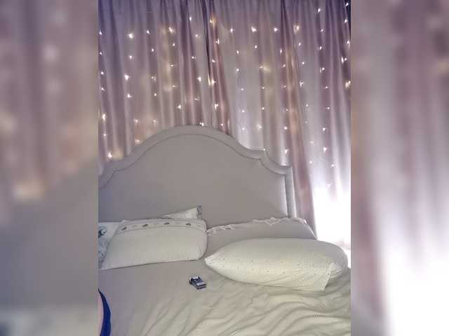 Her-Girl live cam on BongaCams