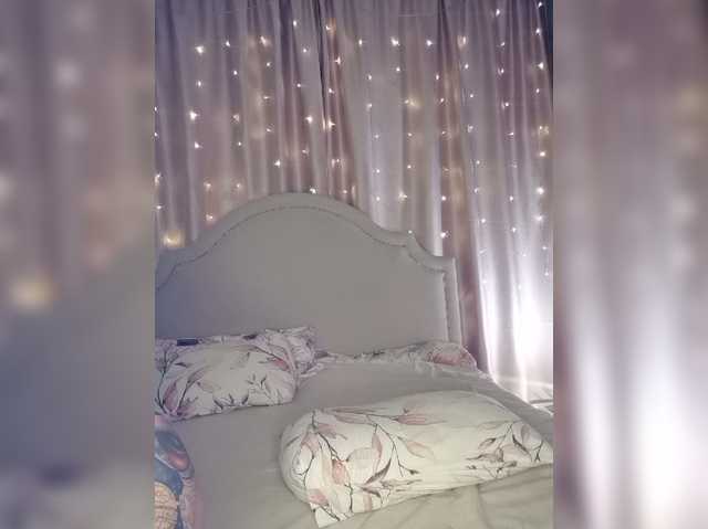 Her-Girl — live couple cam