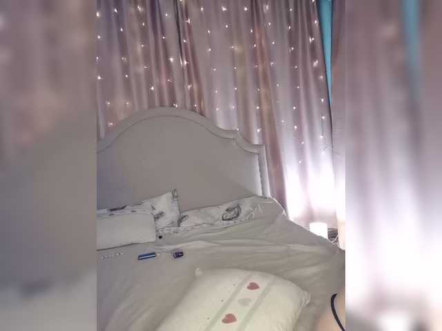 Her-Girl live cam on BongaCams