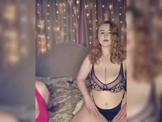 Her-Girl webcam