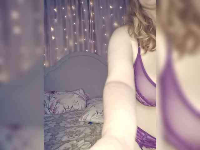 Her-Girl webcam