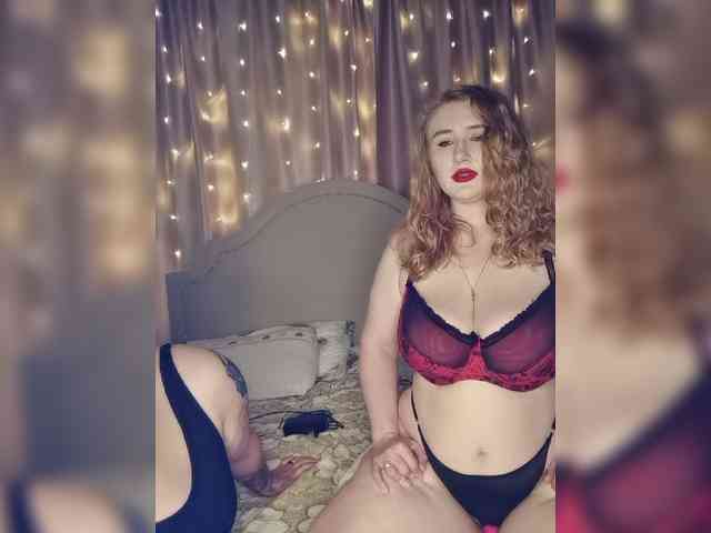 Her-Girl webcam