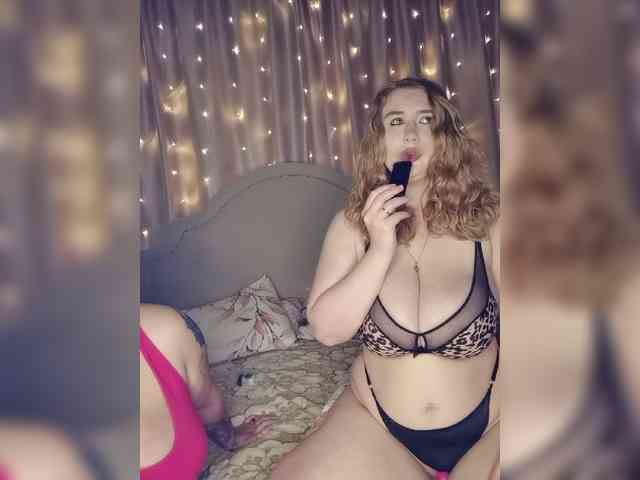 Her-Girl webcam