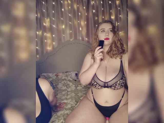 Her-Girl webcam