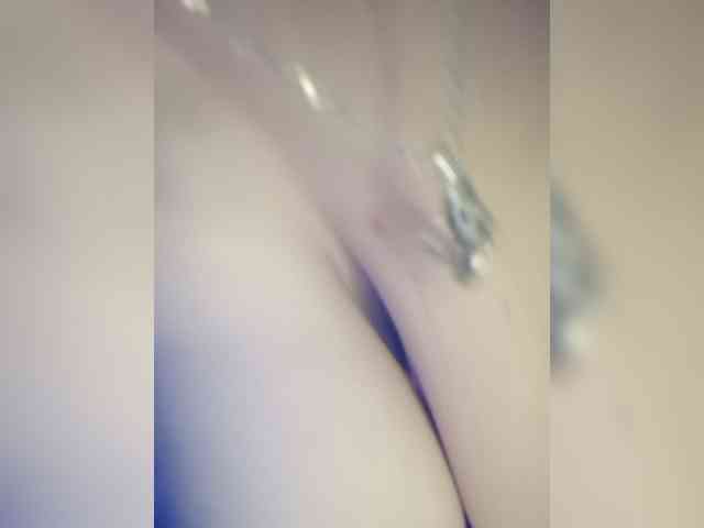 Her-Girl webcam