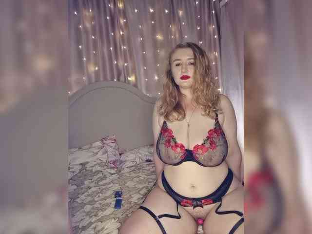Her-Girl webcam