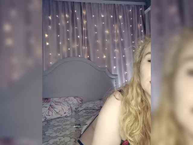 Her-Girl webcam