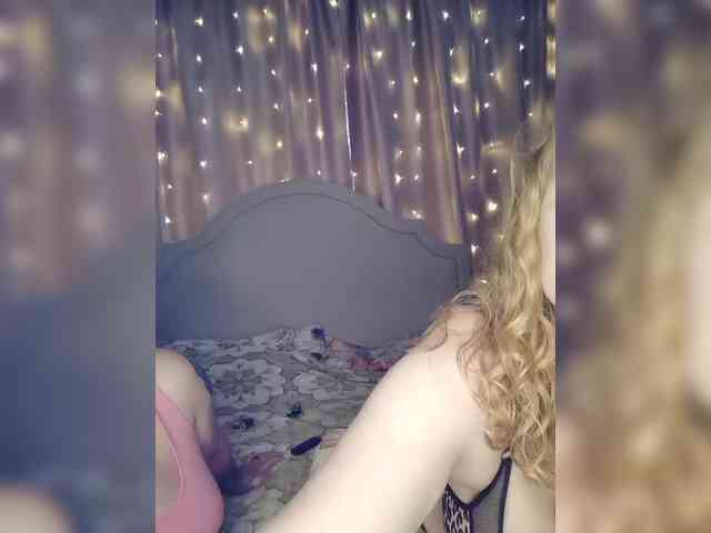 Her-Girl webcam