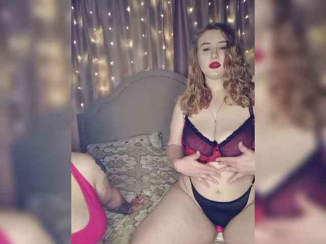 Her-Girl webcam