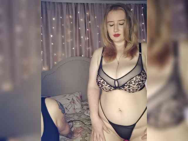 Model: Her-Girl