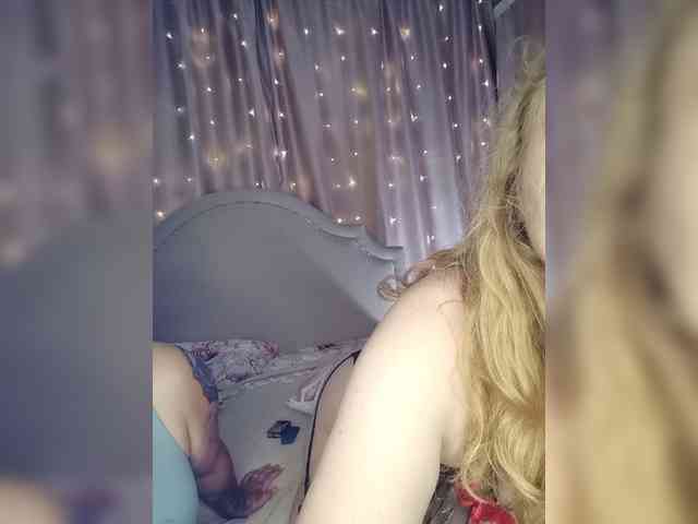 Her-Girl webcam