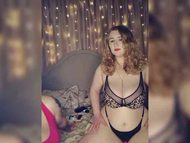 Her-Girl webcam