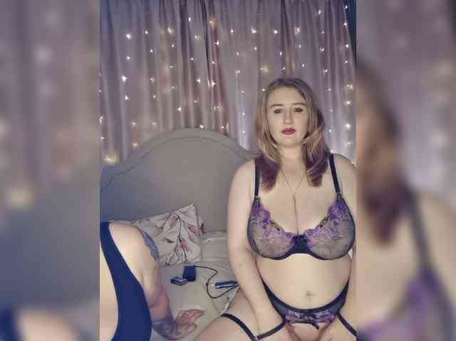 Her-Girl webcam