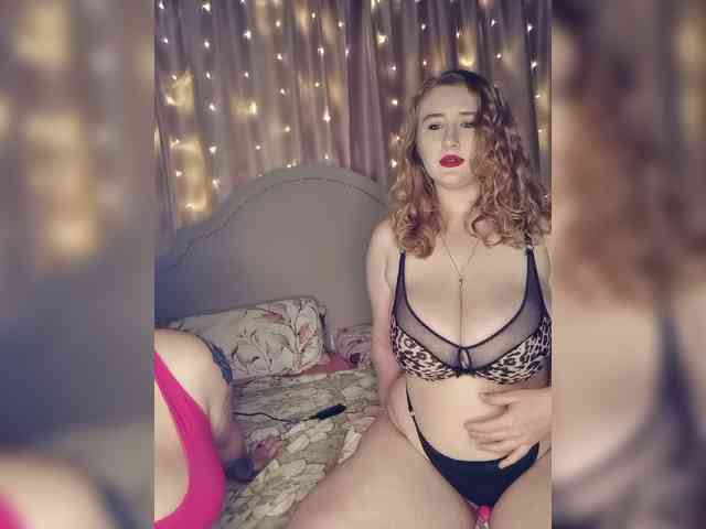 Her-Girl webcam