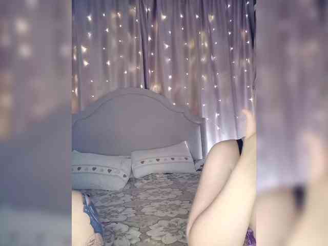 Model: Her-Girl