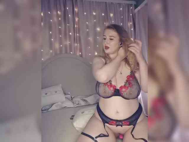 Her-Girl webcam