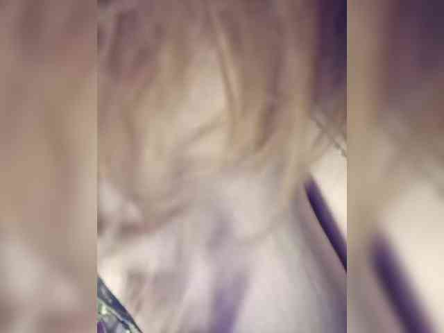 Her-Girl webcam